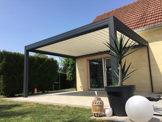 Pergola à lames orientables